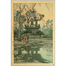 Japanese Print "Eight Scenes of Cherry Blossom - In a Temple Yard" by Yoshida Hiroshi, 吉田博 (Yoshida Hiroshi)