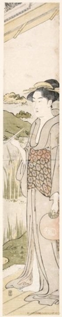 勝川春潮: woman holding a fan and smoking a kiseru - ホノルル美術館