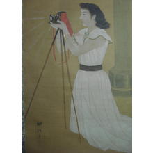 Kajiwara Hisako: Bijin with Camera - Japanese Art Open Database