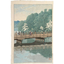 川瀬巴水: Benkei Bridge, Akasaka (Akasaka Benkeibashi) - Scholten Japanese Art